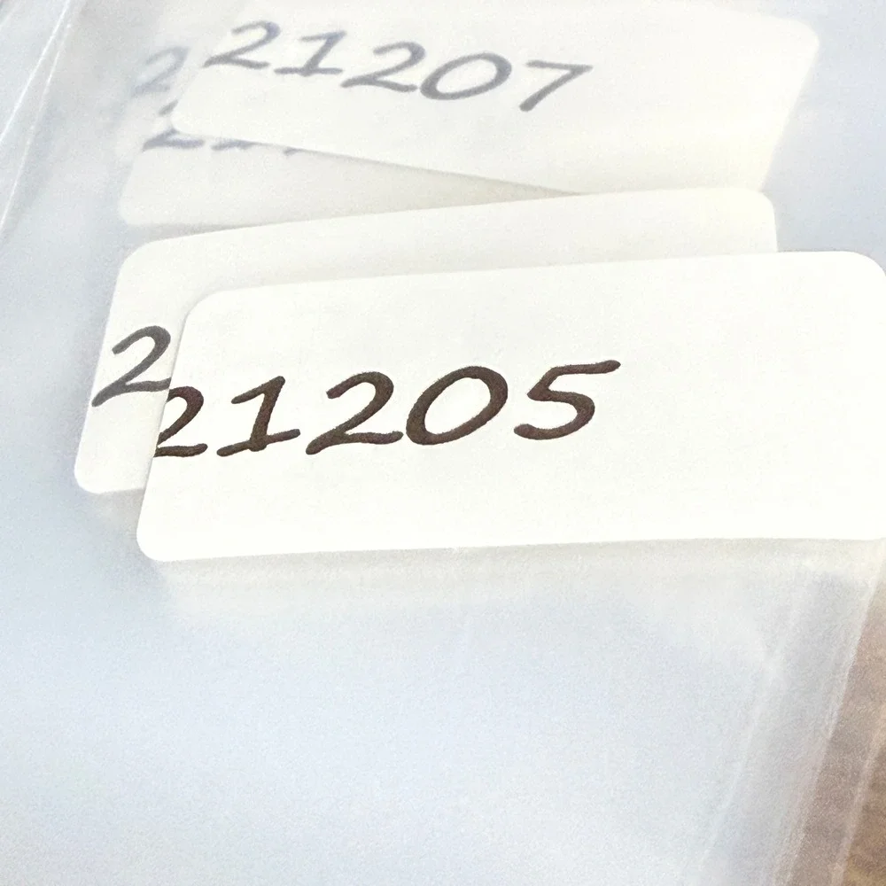 BCBGMaxAzria measurements lens